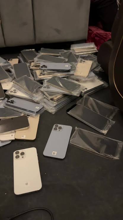 Apple iPhone 13 Pro Max wholesale listing